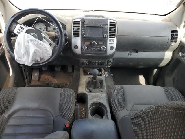  NISSAN FRONTIER 2017 Czarny