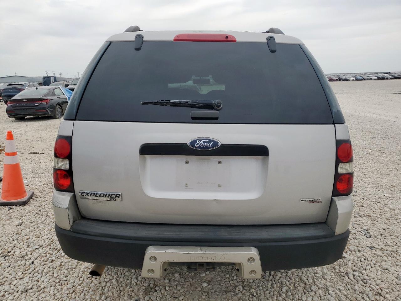 1fmeu63807ua79442 1FMEU63807UA79442 2007 Ford Explorer Xlt