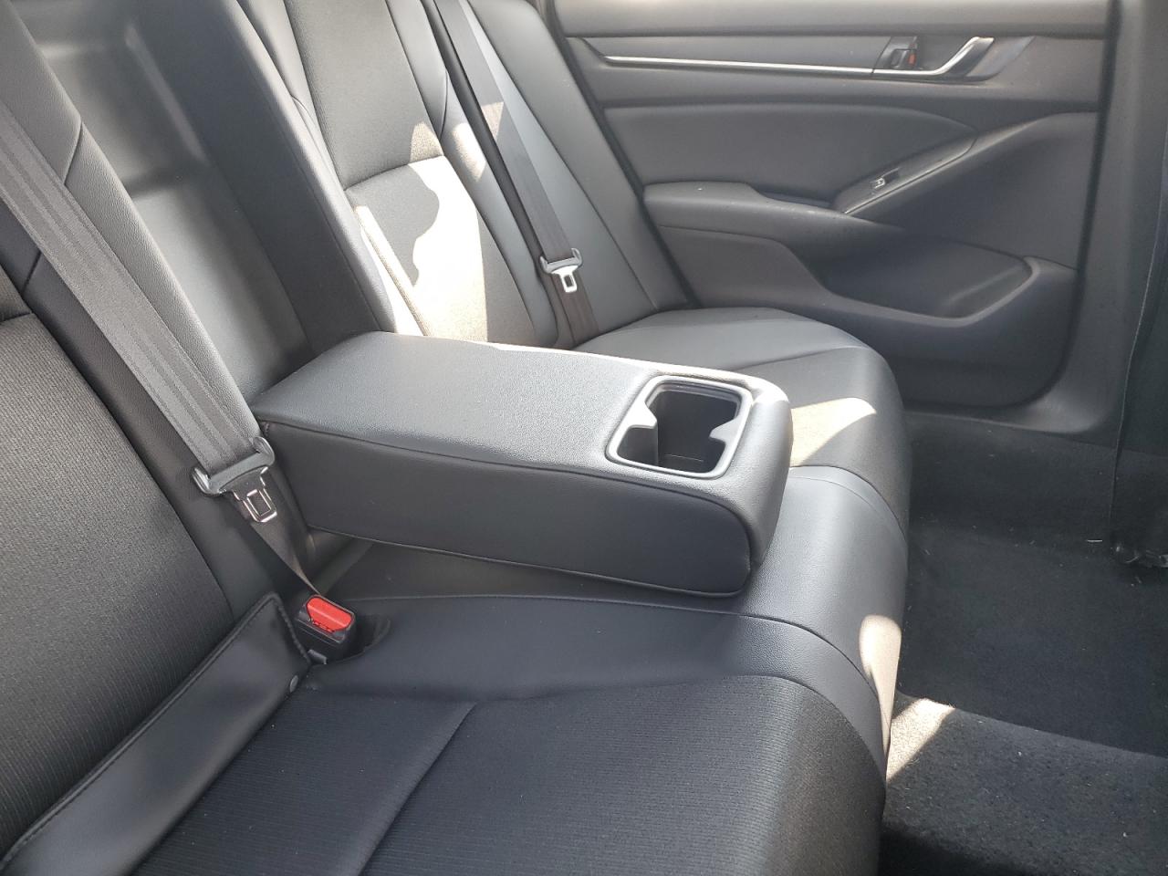 2021 Honda Accord Sport VIN: 1HGCV1F36MA096983 Lot: 64511035