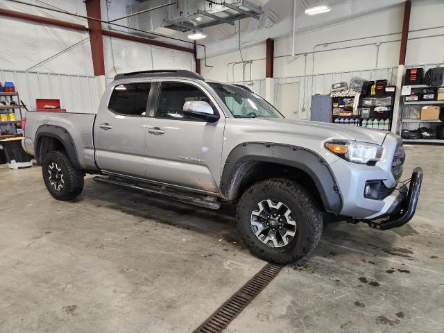  TOYOTA TACOMA 2017 Silver