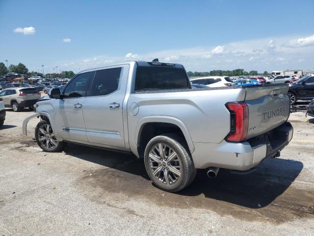  TOYOTA TUNDRA 2023 Серебристый
