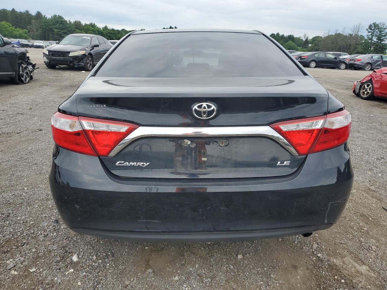 2015 Toyota Camry Le VIN: 4T4BF1FKXFR508193 Lot: 64901855