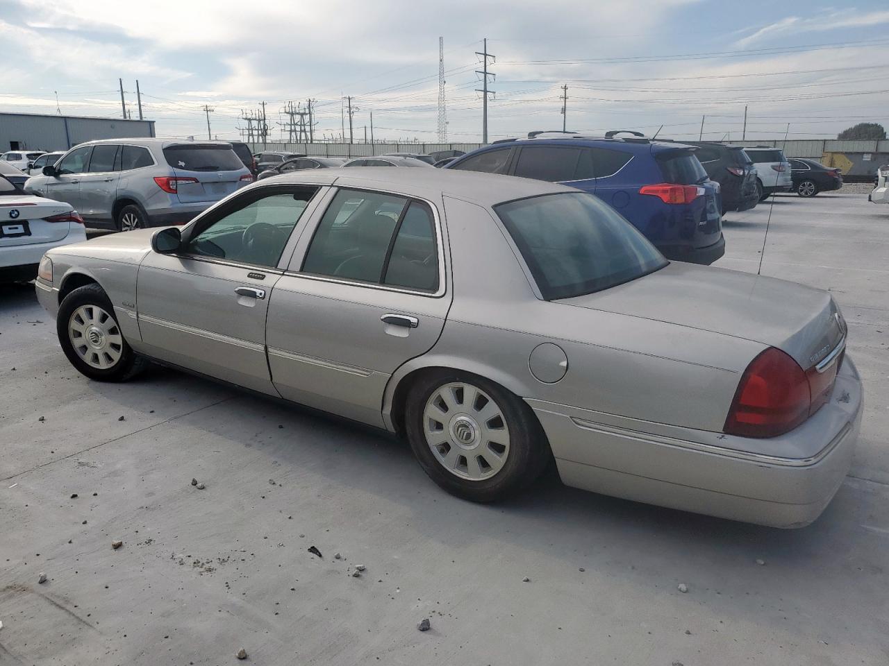 2003 Mercury Grand Marquis Ls gold null gas 2MEFM75W85X624107 photo #3