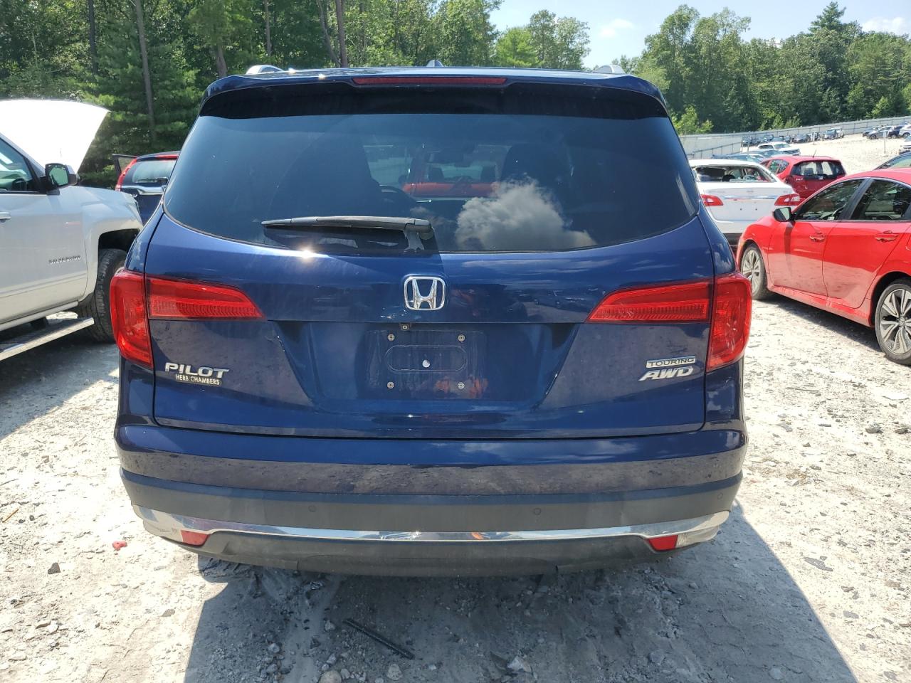 2018 Honda Pilot Touring VIN: 5FNYF6H92JB001774 Lot: 64494225
