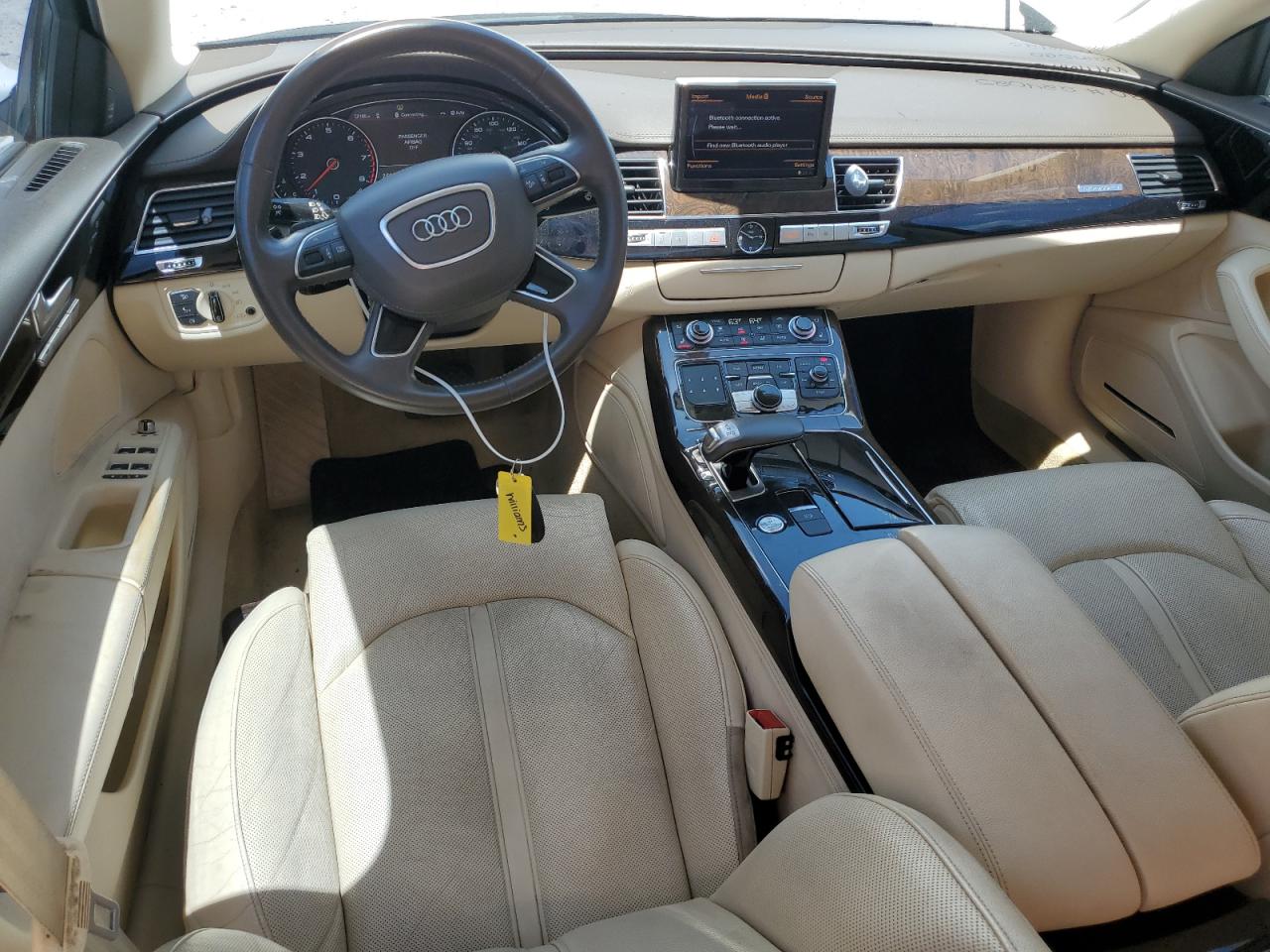 2013 Audi A8 L Quattro VIN: WAURGAFD1DN025739 Lot: 62751375