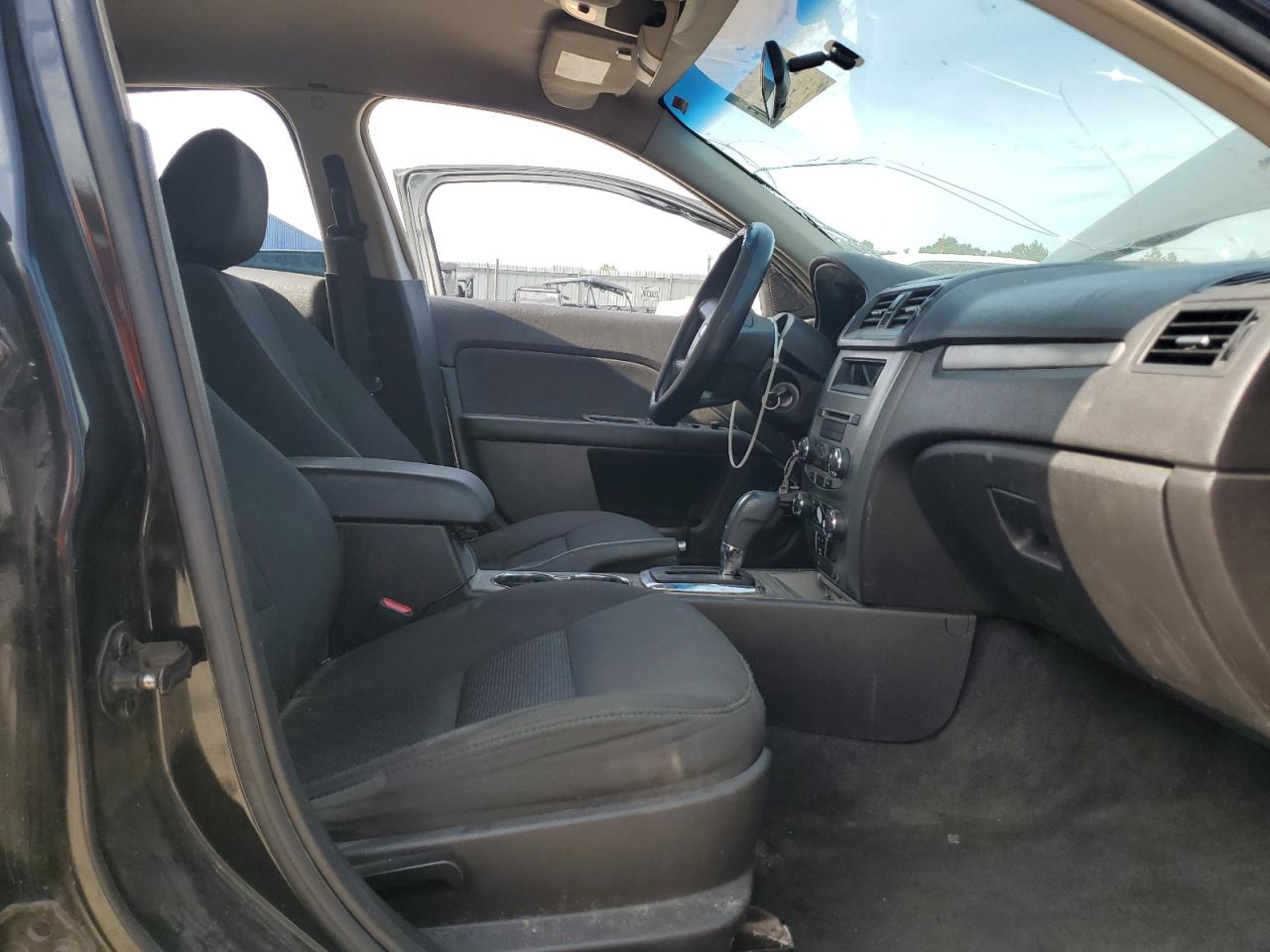 2010 Ford Fusion Se VIN: 3FAHP0HA6AR333869 Lot: 64300785