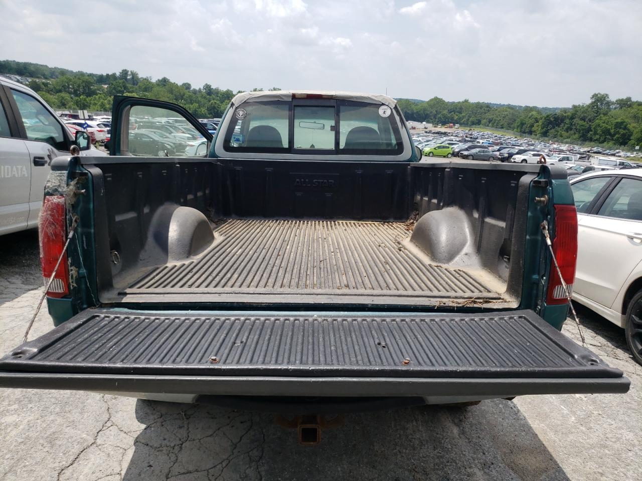 1997 Ford F150 VIN: 1FTZF18W9WNA94850 Lot: 63941745