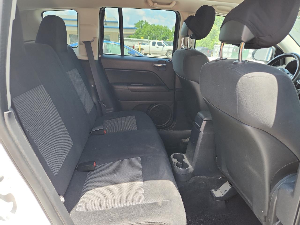 2012 Jeep Compass Latitude VIN: 1C4NJDEBXCD564272 Lot: 63199485