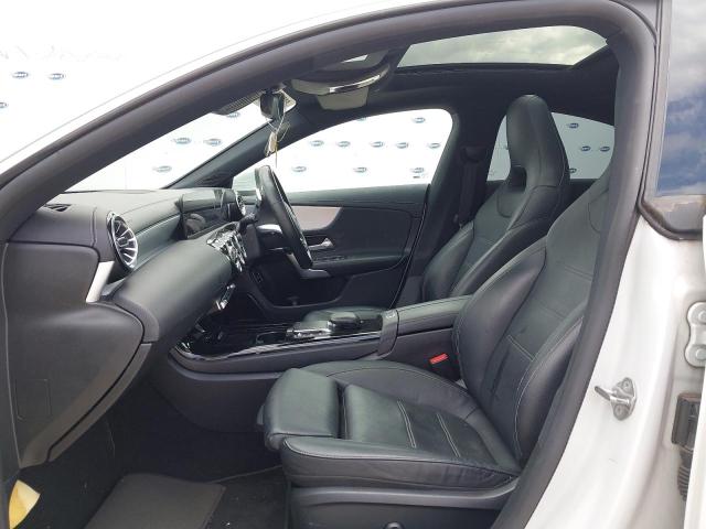 2021 MERCEDES BENZ CLA 180 AM