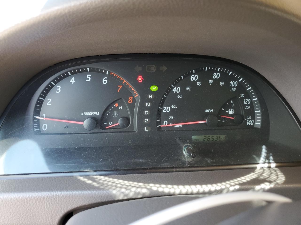 2003 Toyota Camry Le VIN: JTDBE32KX30215061 Lot: 65217635