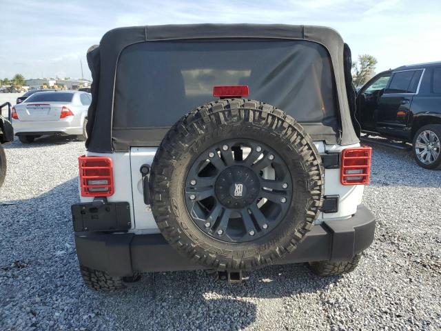 Parquets JEEP WRANGLER 2012 Biały