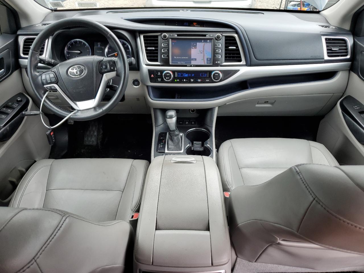 2014 Toyota Highlander Xle VIN: 5TDJKRFH2ES048863 Lot: 65194975