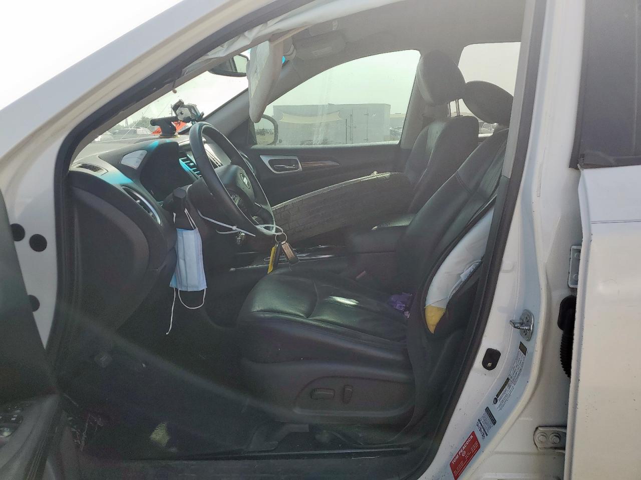 2015 Nissan Pathfinder S VIN: 5N1AR2MN0FC659792 Lot: 63106295