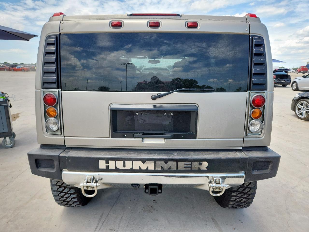 2003 Hummer H2 VIN: 5GRGN23UX3H123724 Lot: 63263375