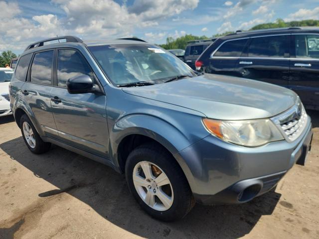 Parquets SUBARU FORESTER 2012 Granatowy