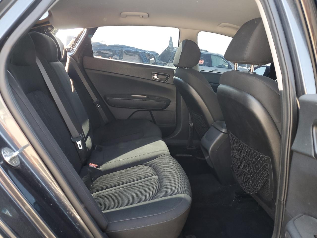 2020 Kia Optima Lx VIN: 5XXGT4L33LG387892 Lot: 64098325