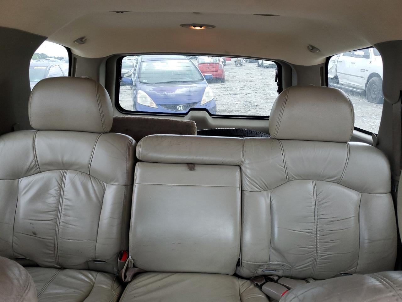 2002 Chevrolet Tahoe C1500 VIN: 1GNEC13Z62J261442 Lot: 64823115