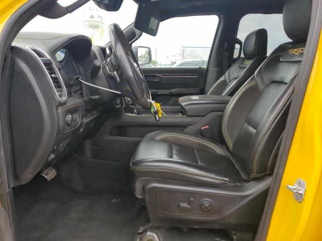  RAM 1500 2023 Żółty
