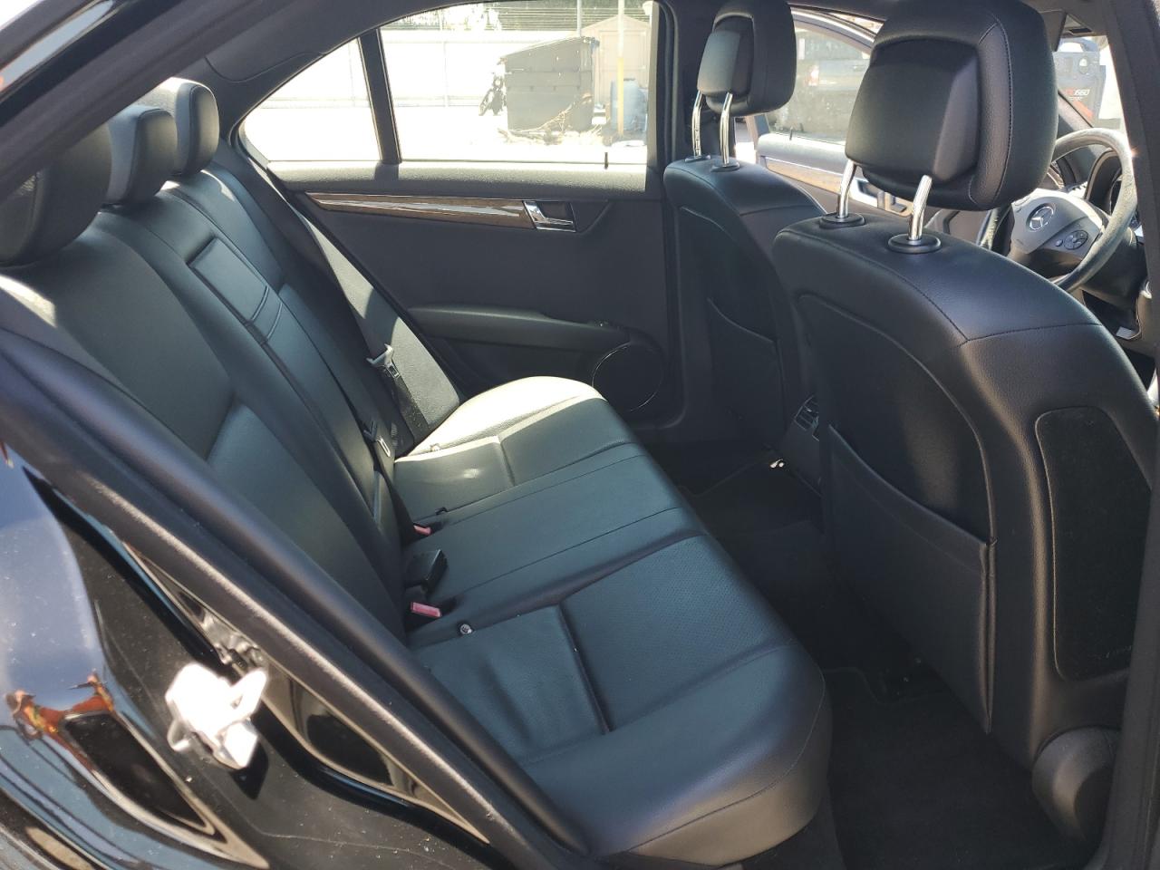 2009 Mercedes-Benz C 350 VIN: WDDGF56X49F232826 Lot: 64149065