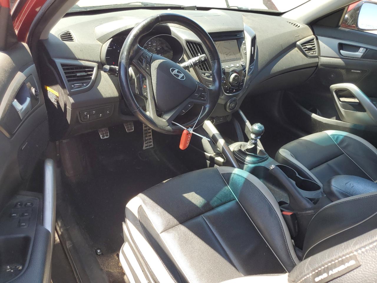 kmhtc6ae3fu241002 KMHTC6AE3FU241002 2015 Hyundai Veloster Turbo