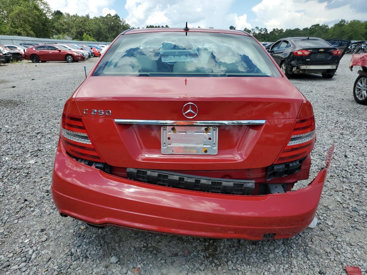 2014 Mercedes-Benz C 250 VIN: WDDGF4HB6EA911824 Lot: 63570135