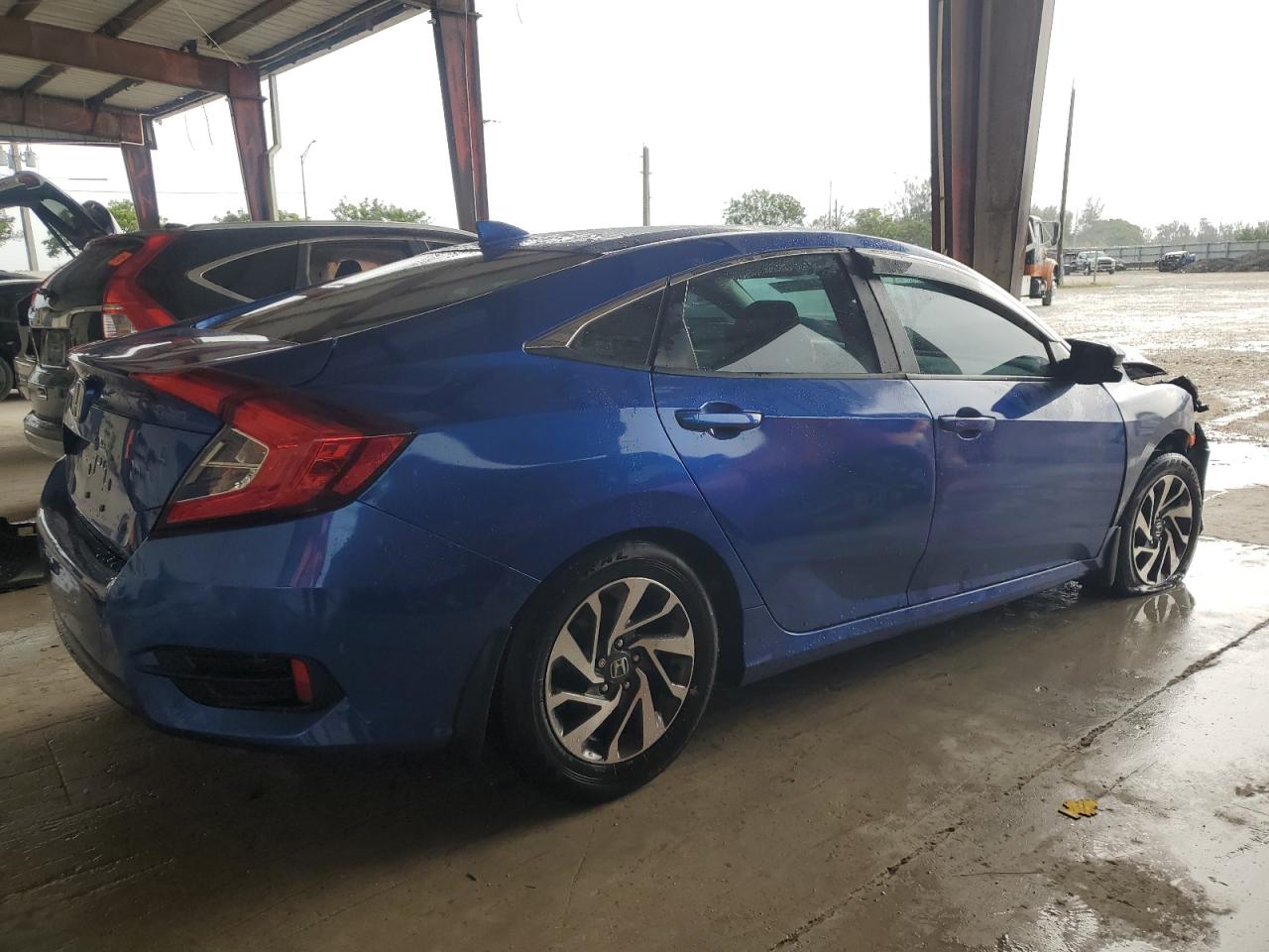 2018 Honda Civic Ex VIN: 2HGFC2F70JH555532 Lot: 64483075