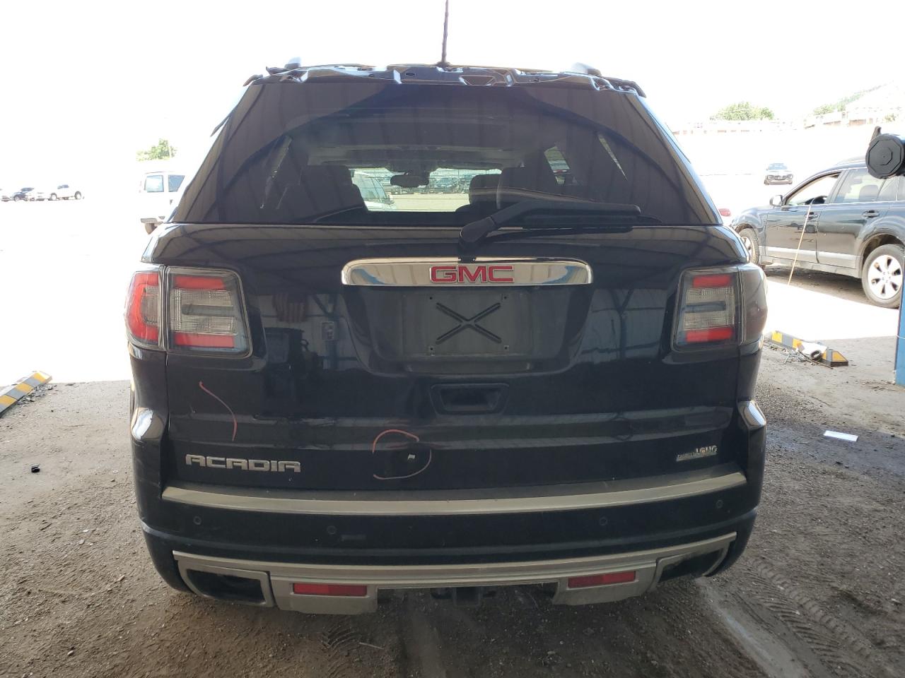 1gkkrtkd2gj212780 1GKKRTKD2GJ212780 2016 GMC Acadia Denali