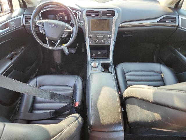  FORD FUSION 2020 Srebrny