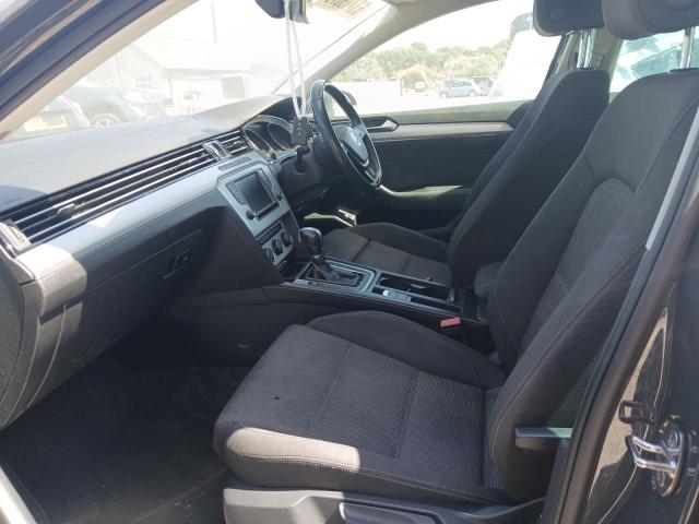 2015 VOLKSWAGEN PASSAT SE