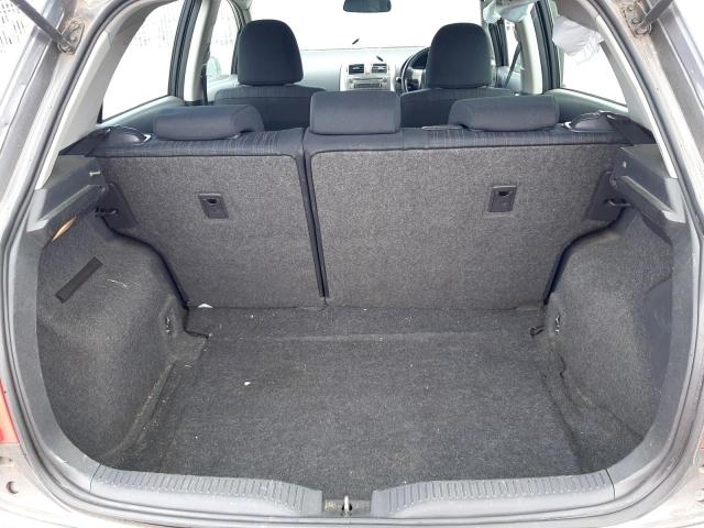 2009 TOYOTA AURIS TR S