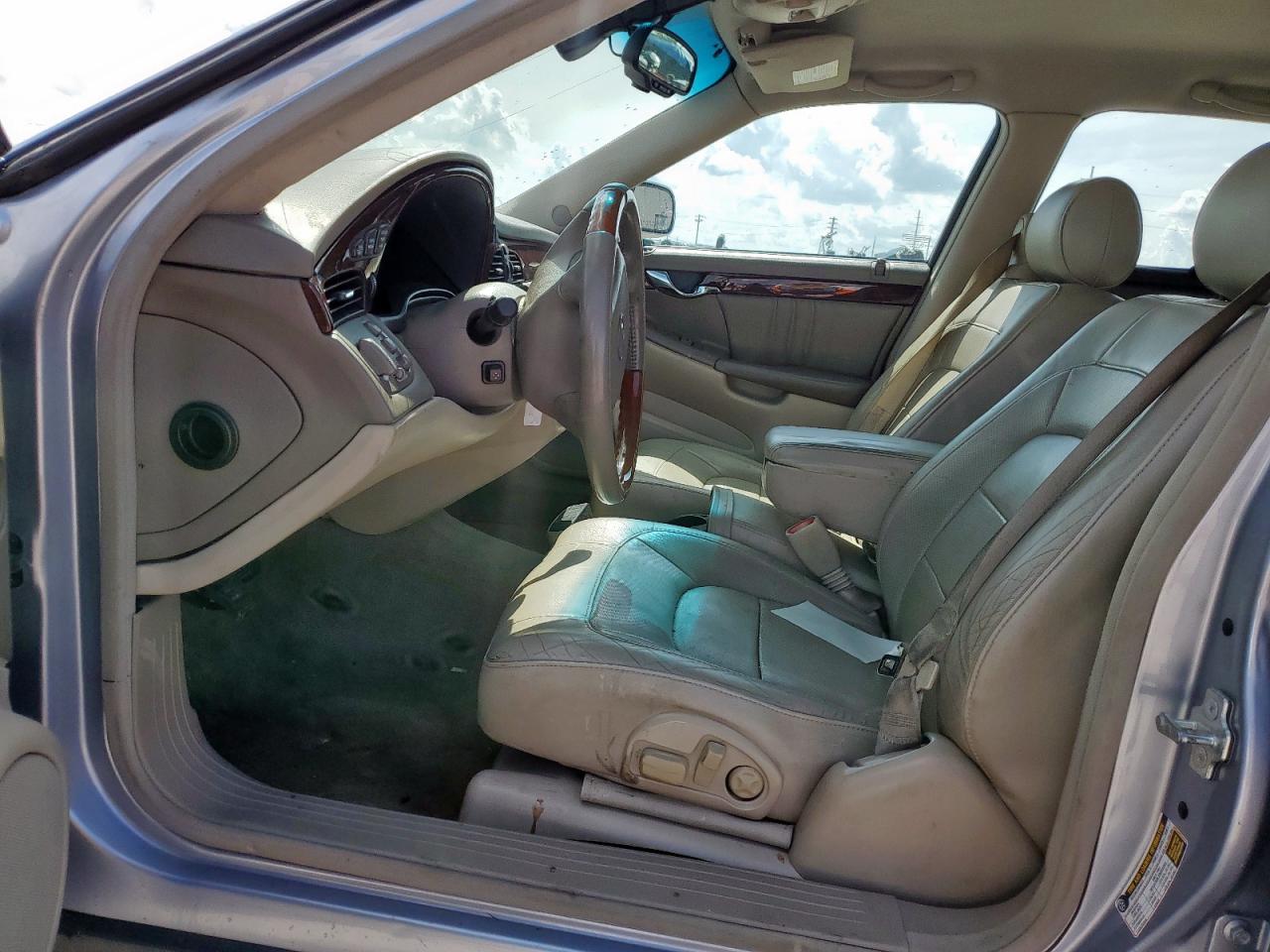 2004 Cadillac Deville Dhs VIN: 1G6KE54Y74U220213 Lot: 64277385