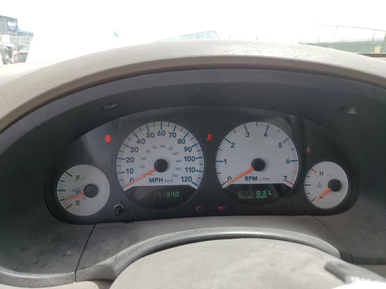 2005 Dodge Grand Caravan Sxt VIN: 2D4GP44L75R135675 Lot: 62874665