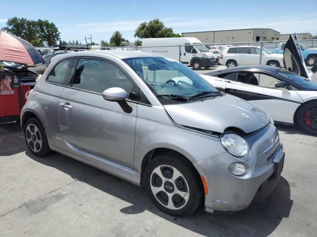 Hatchbacks FIAT 500 2017 Srebrny