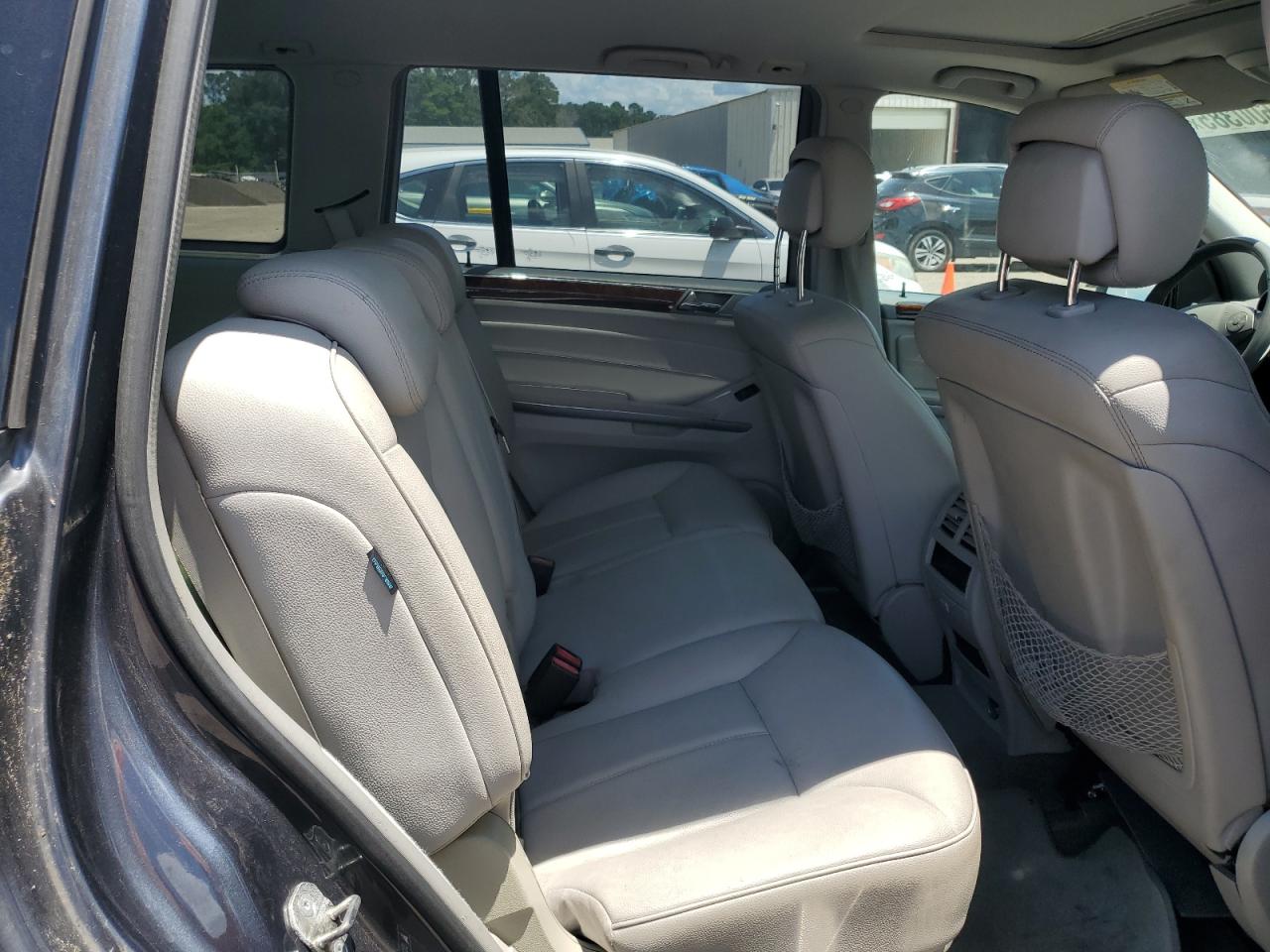 2010 Mercedes-Benz Gl 350 Bluetec VIN: 4JGBF2FE9AA620908 Lot: 64600385