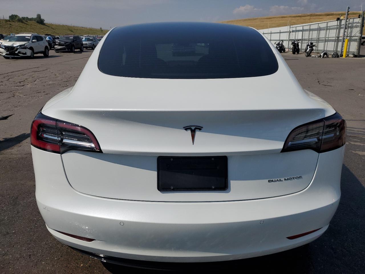 2022 Tesla Model 3 VIN: 5YJ3E1EB8NF239710 Lot: 65256135