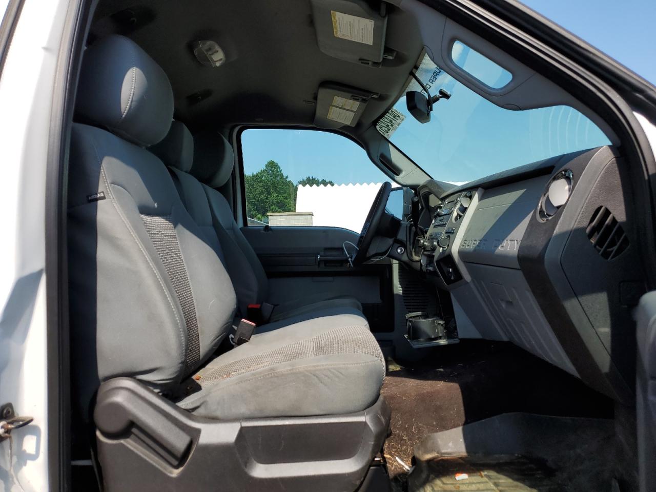 2015 Ford F350 Super Duty VIN: 1FTRF3B62FEC49100 Lot: 64742425