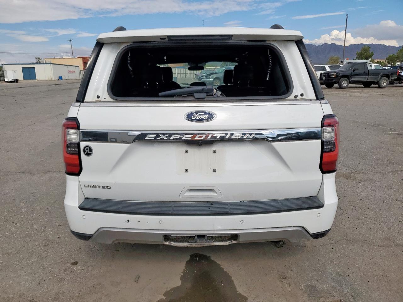 2018 Ford Expedition Limited VIN: 1FMJU1KT0JEA47325 Lot: 66701985
