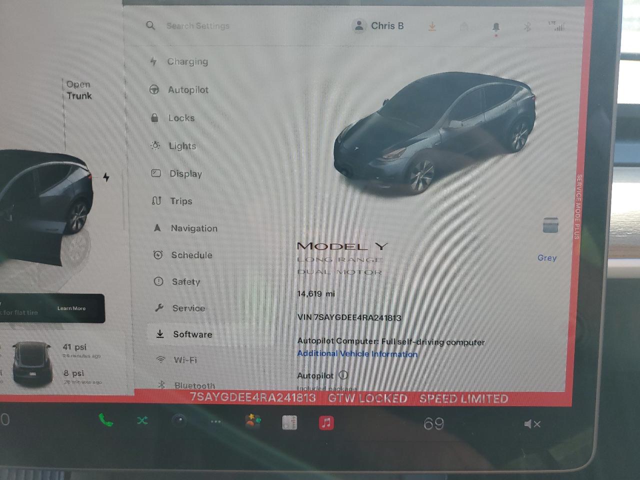 2024 Tesla Model Y VIN: 7SAYGDEE4RA241813 Lot: 64519155