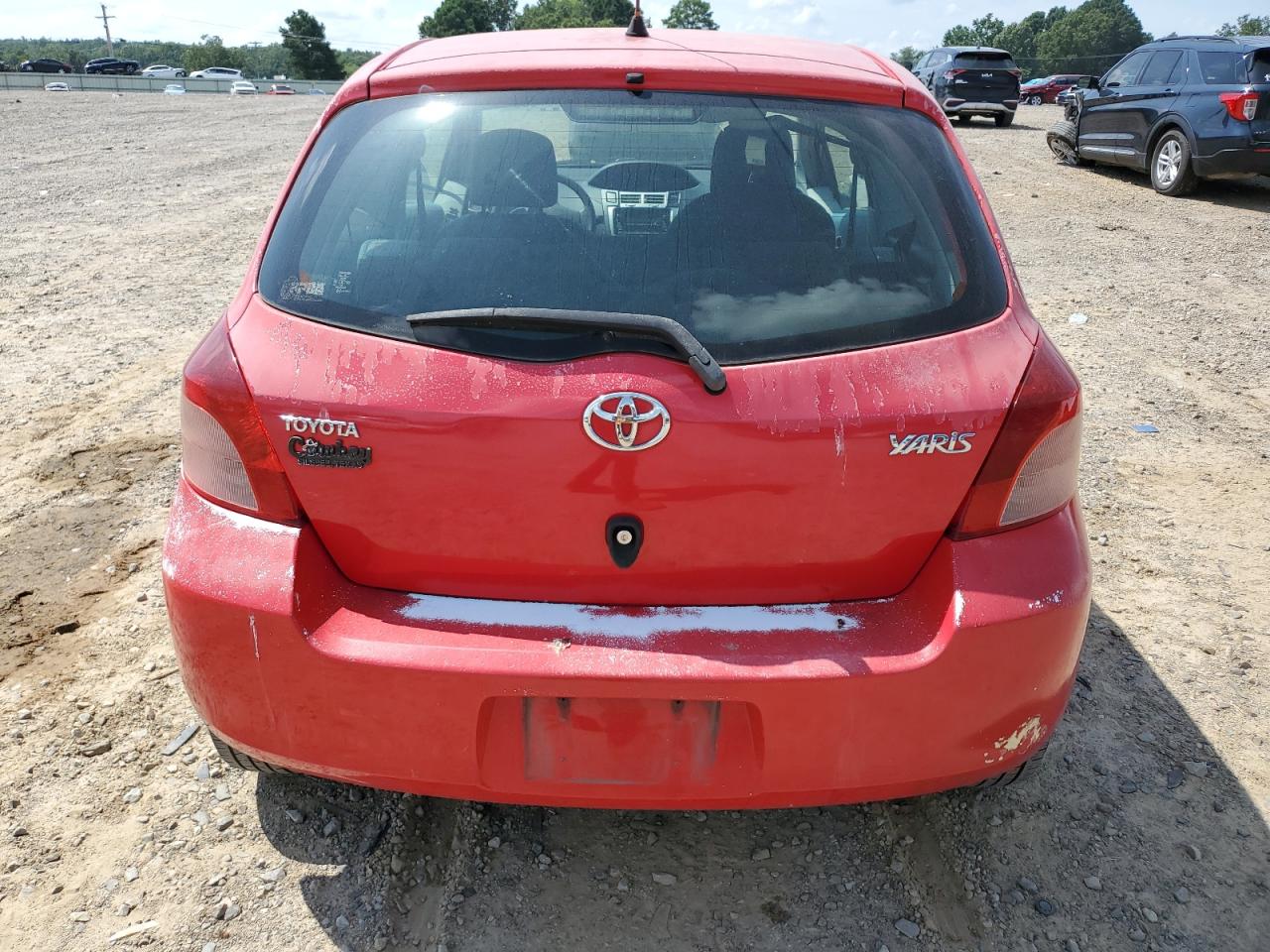 2008 Toyota Yaris VIN: JTDJT923285201579 Lot: 65447385