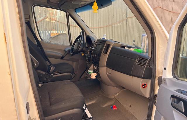 Minivans MERCEDES-BENZ SPRINTER 2017 Biały