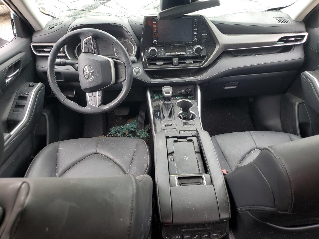 2022 Toyota Highlander Xle VIN: 5TDGZRBH8NS559876 Lot: 67071655