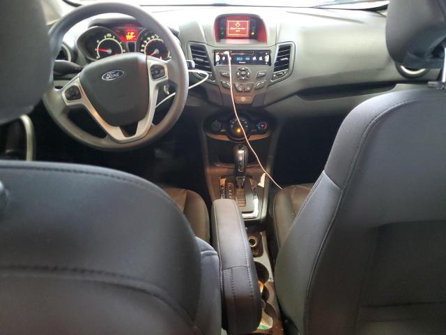  FORD FIESTA 2013 Серебристый