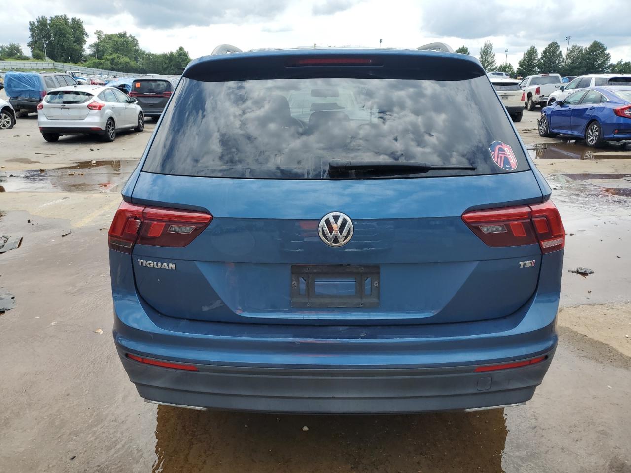 2018 Volkswagen Tiguan S VIN: 3VV1B7AX6JM010437 Lot: 65785025