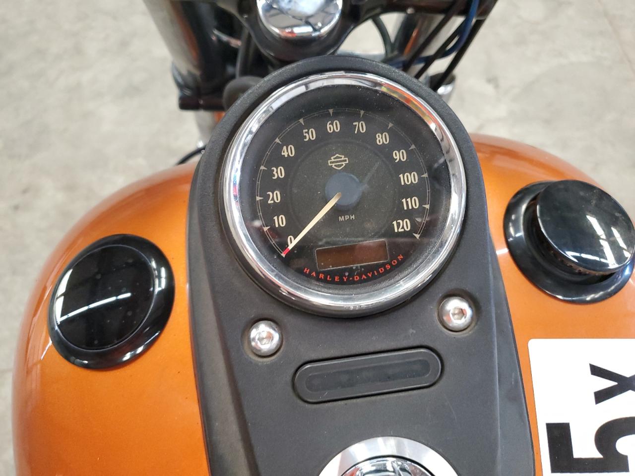 2015 Harley-Davidson Fxdb Dyna Street Bob VIN: 1HD1GXM1XFC313476 Lot: 64133045