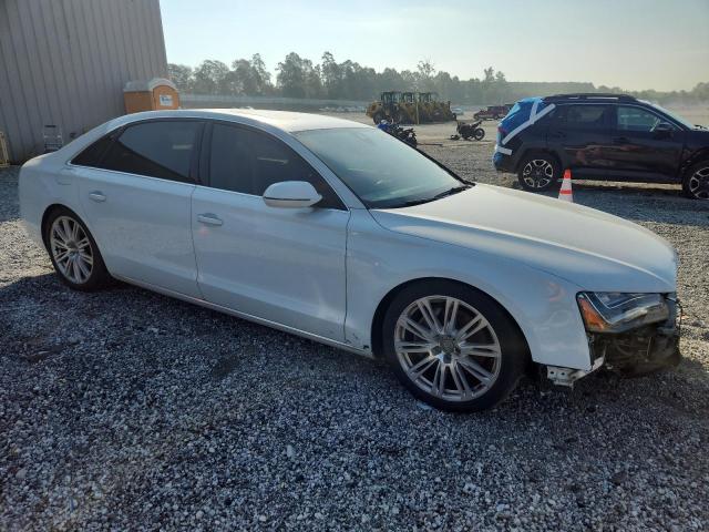 Sedans AUDI A8 2014 White
