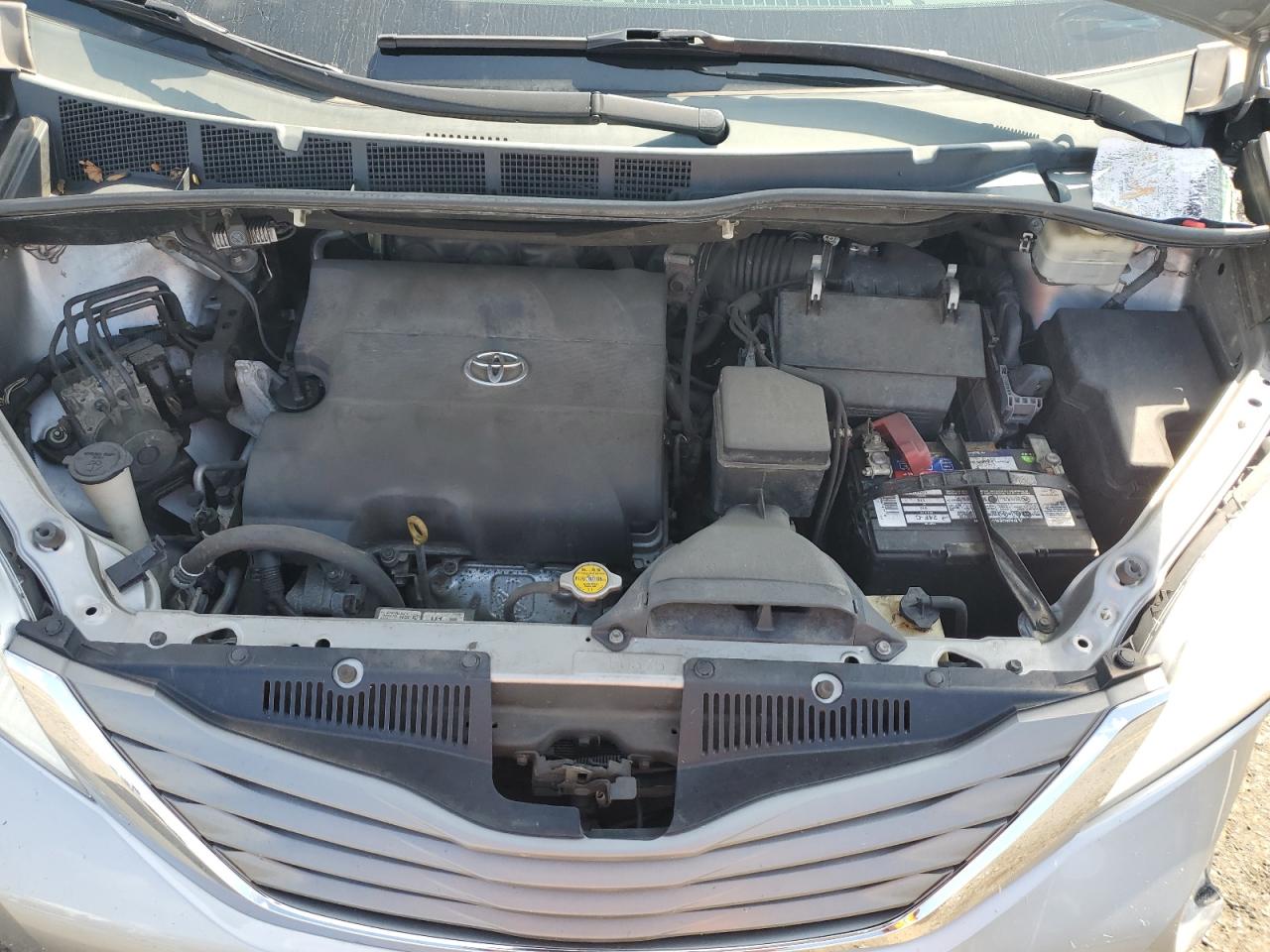 5tddk3dc0ds066858 5TDDK3DC0DS066858 2013 Toyota Sienna Xle