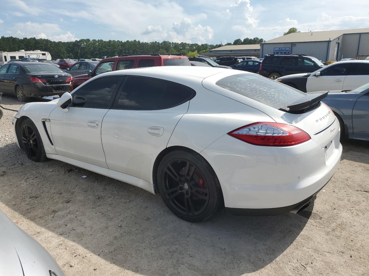 2012 Porsche Panamera 2 VIN: WP0AA2A71CL015182 Lot: 64989175
