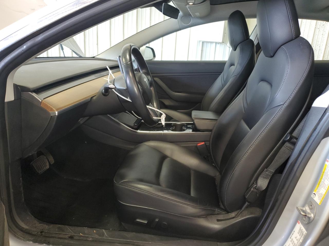 2018 Tesla Model 3 VIN: 5YJ3E1EB2JF121470 Lot: 64447215
