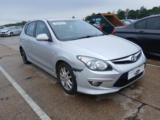 2011 HYUNDAI I30 COMFOR