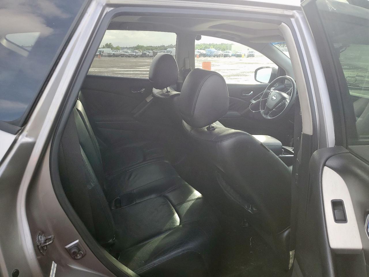 2009 Nissan Murano S VIN: JN8AZ18U09W015927 Lot: 63838995